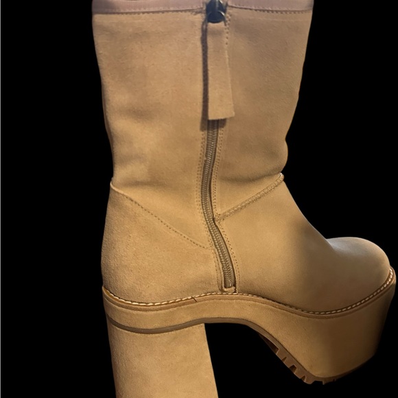 NWOB Free People Montreal Platform Boots (light tan Suede) $298 - Picture 10 of 16